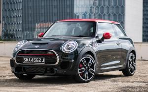 Mini John Cooper Works 2018 года (SG)